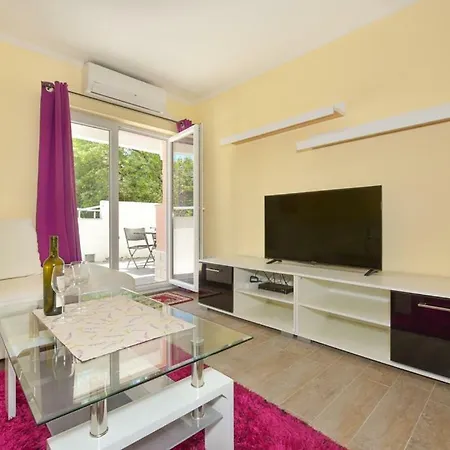 Sax Apartment Jezera